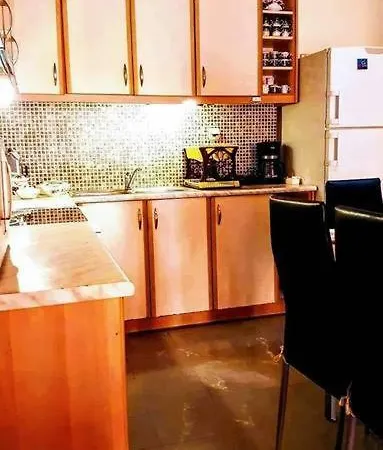 Maria's 85 Sq Meters *